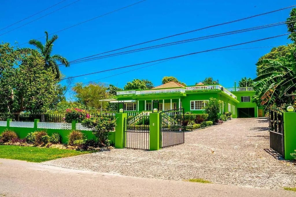 Bungalow On The Terrace Montego Bay 0*,