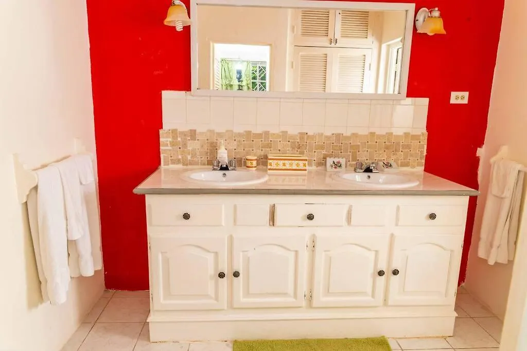 Bungalow On The Terrace Montego Bay Villa