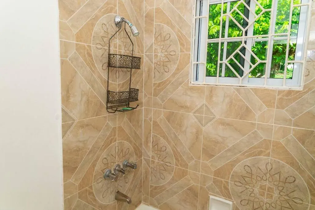 Villa Bungalow On The Terrace Montego Bay